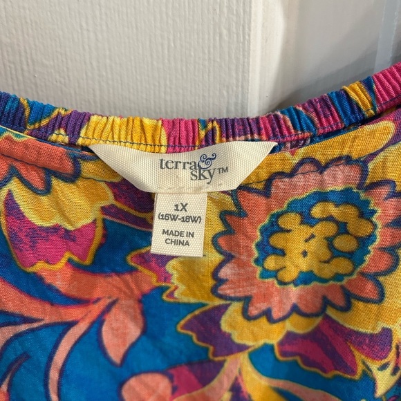 Terra & Sky top multicolor puffed sleeve feminine tiered baby doll easy fit 1X - Picture 6 of 6